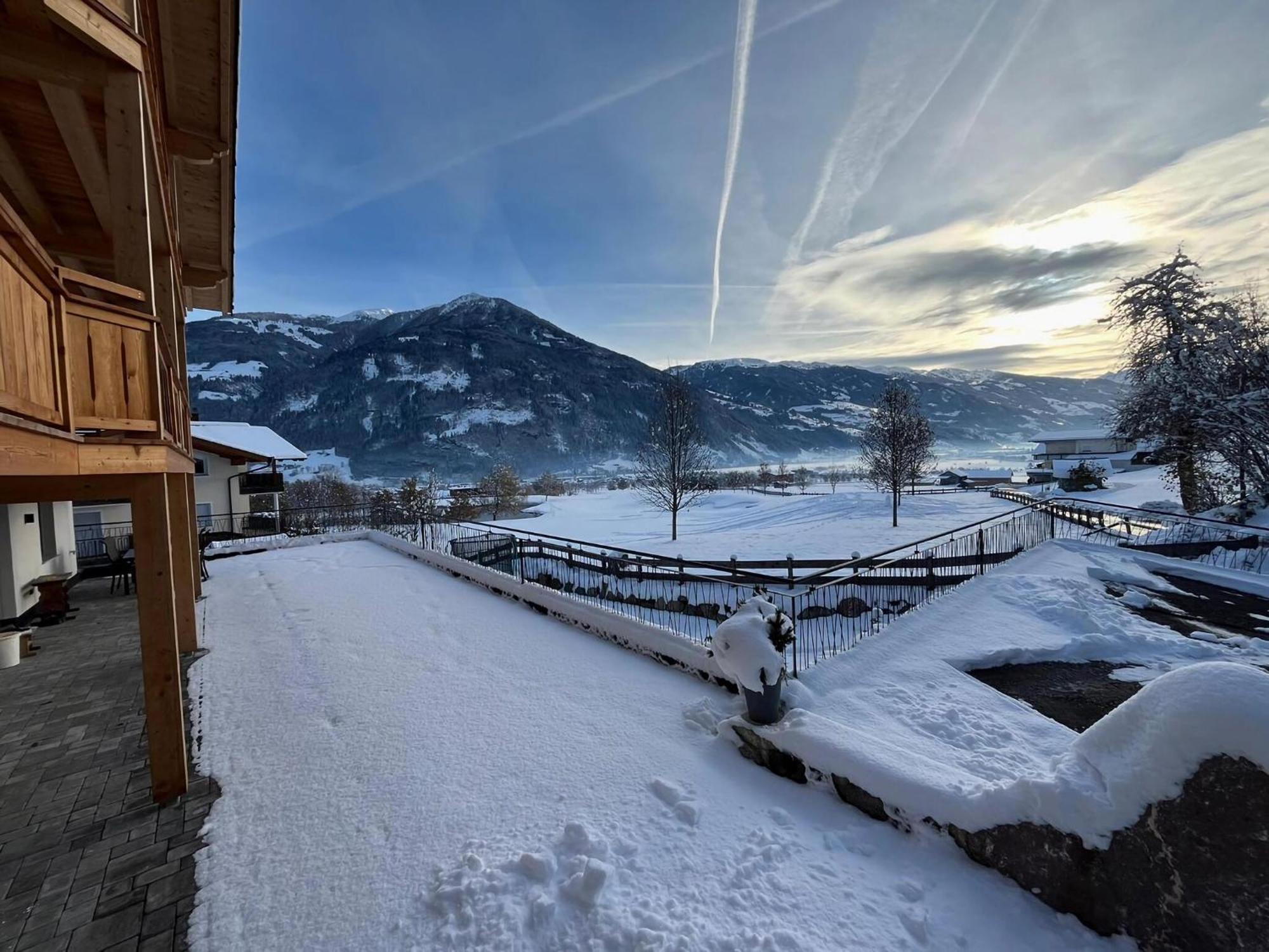 Thunhaus Apartments With Ski-Storage 유던스 외부 사진